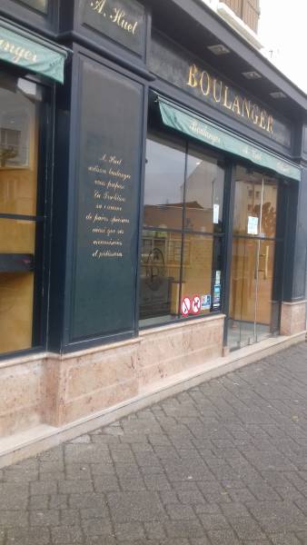 Boulangerie pâtisserie Vaux Le Pénil Boulangerie - La tradi du centre